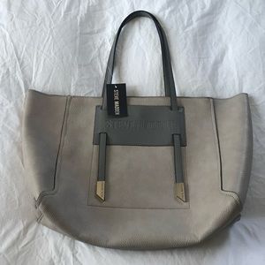 NWT two tone Steve Madden Tote!!! *make an offer*